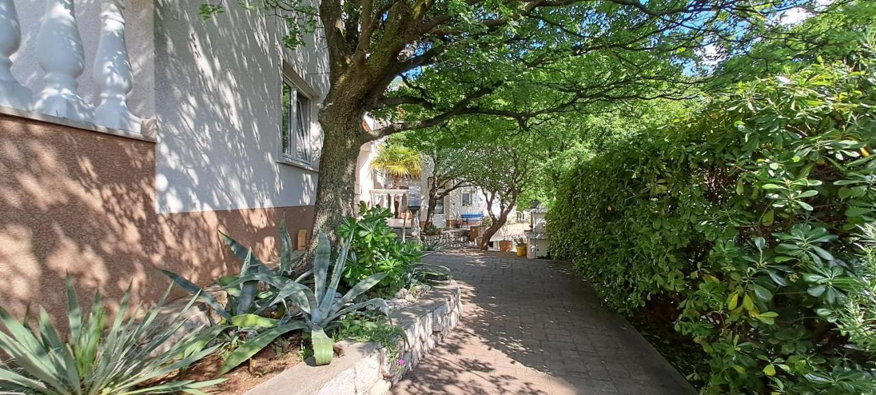 Villa Haus Niko Senj  Exteriör bild