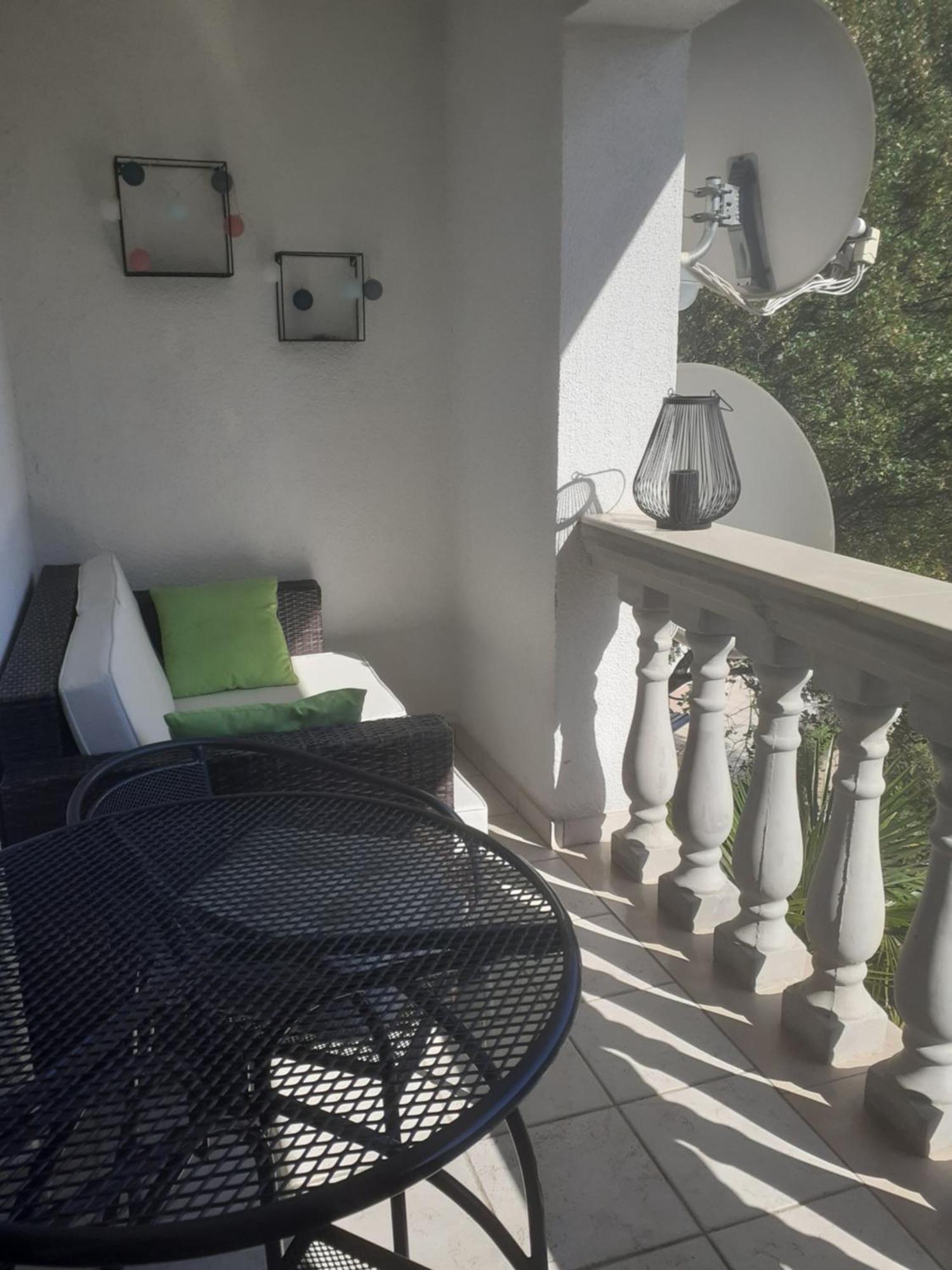 Villa Haus Niko Senj  Rum bild